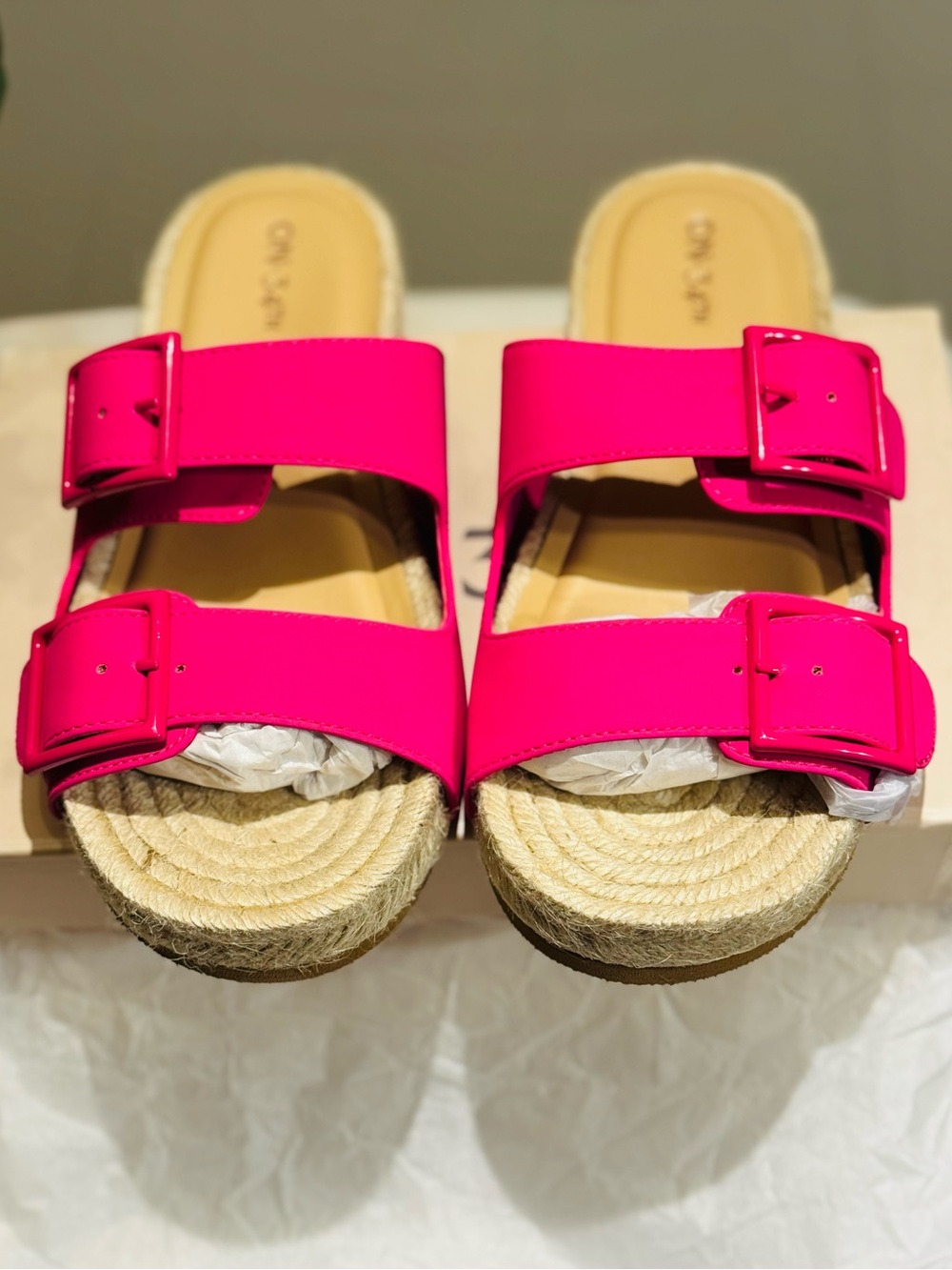ON•34th Milaa Buckled Footbed Sandals, featuring a vibrant hot pink S8M NIB